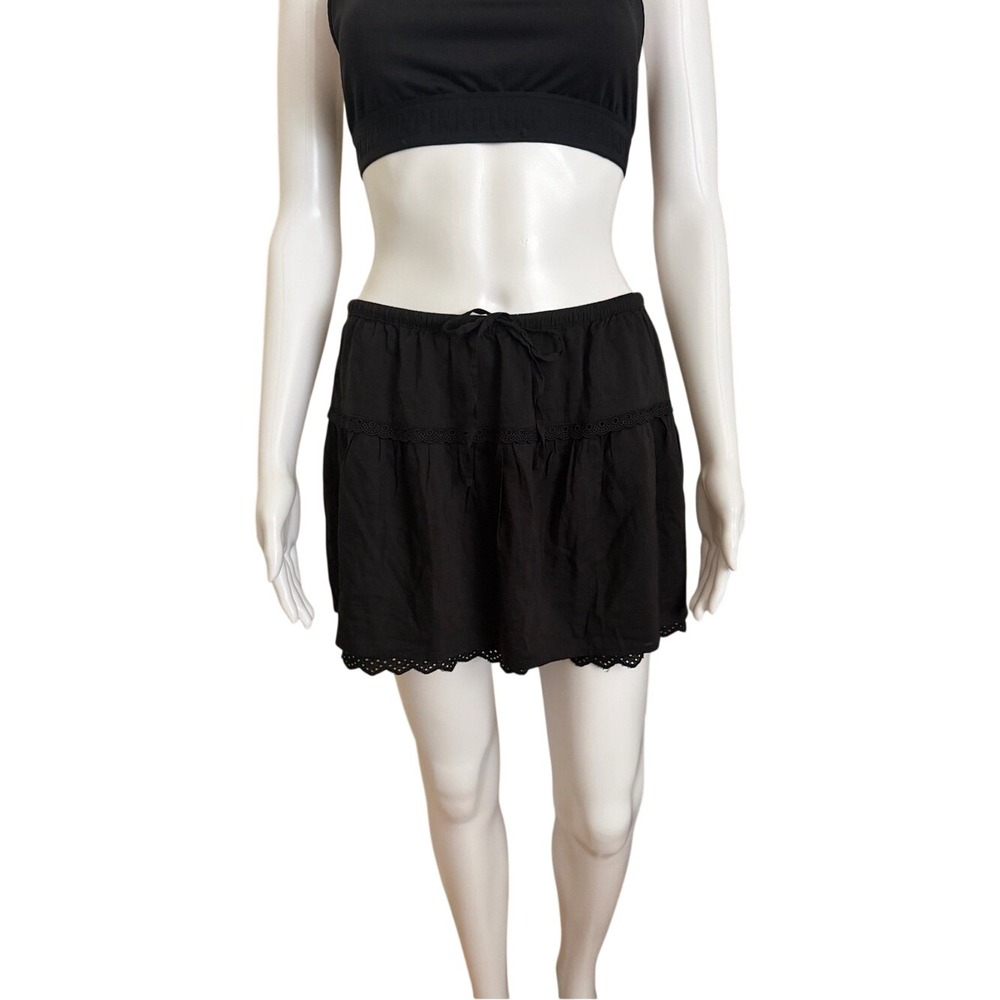 Reformation Black Eyelet Trim Mini Skirt Size 6